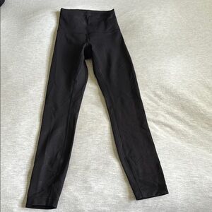 size 0 lululemon leggings with pattern